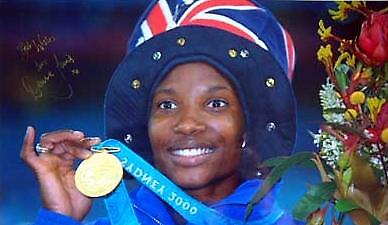 Τίτλοι τέλους για Λιούις