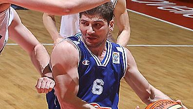 Προβάδισμα τίτλου για Λιαδέλη