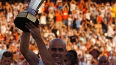 Στη Λιόν ο πρώτος τίτλος