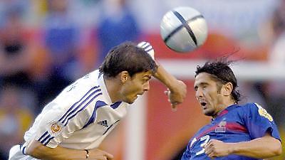 «Μπάσιμο» του Αμβούργου για Λιζαραζού