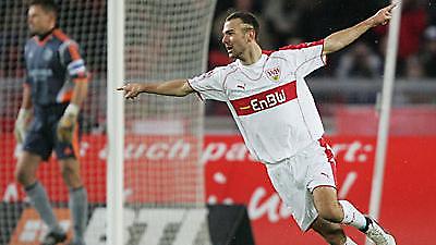 Ανανέωσε με Στουτγκάρδη ο Λιούμπογια