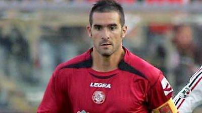 Παραμένει στη Λιβόρνο ο Λουκαρέλι