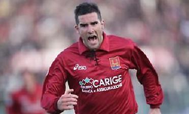 «Ο Λουκαρέλι δεν πωλείται» λέει η Λιβόρνο