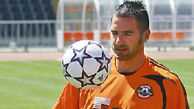 Επιστρέφει στη Λιβόρνο ο Λουκαρέλι;