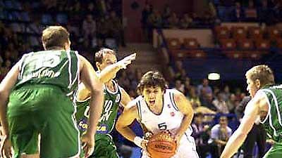 Α1: Κλείνει Λουκόφσκι ο Πανιώνιος