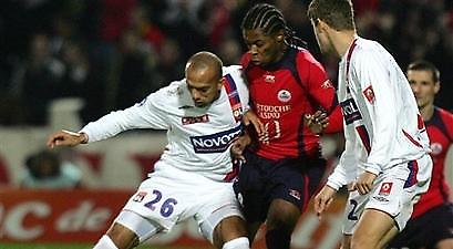 Championnat: Ανατροπή και νίκη για Λιόν στο ντέρμπι