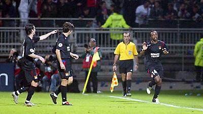 Le Championnat: Δεν «πιάνεται» η Λιόν!