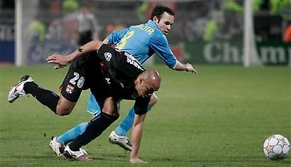 «Καθάρισε» η Μπαρτσελόνα, μάχη ως το τέλος για Ρέιντζερς και Λιόν