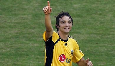 «Μιλάμε με ΑΕΚ για Μαντούκα»