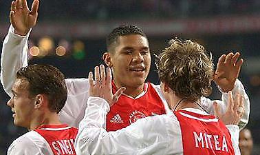 Στο στόχαστρο της «Γιούβε» ο νέος Ντάβιντς