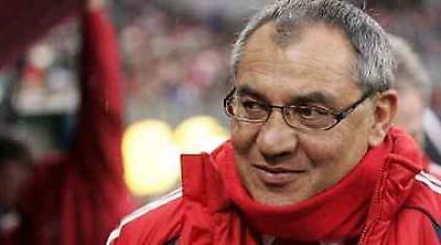 Ο Μάγκατ στον πάγκο του Αμβούργου