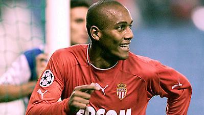 «Πονοκεφαλιάζουν» με Μαϊκόν στη Μονακό