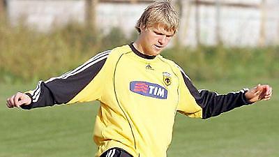 Ο Μάκελα μένει, ο Σέζαρ…;