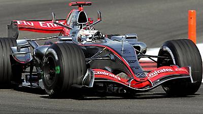 «Έσπασε το ρόδι» ο Κίμι