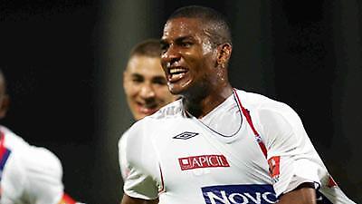 Γιουβέντους και Άρσεναλ σκέφτεται ο Μαλουντά