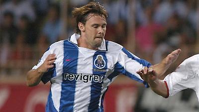 Παραμένει στη Μόσχα ο Μανίς