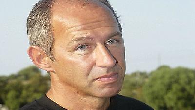 Μάουρερ: «Φαβορί η Λίμπερετς»