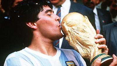 Ο «Θεός» επιστρέφει…