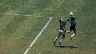 «Θεός» ο Μαραντόνα