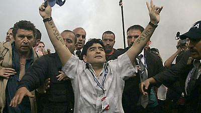 Και τηλεοπτικός αστέρας ο Μαραντόνα