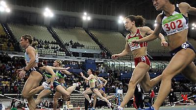 Τρεις αδερφές γράφουν Ιστορία!