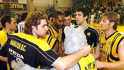 Θέλουν πρόκριση στο Μαρούσι