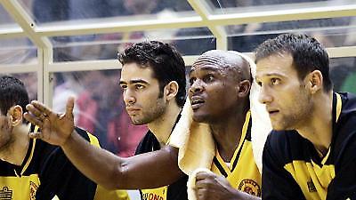 Αγχωτική νίκη για Μαρούσι