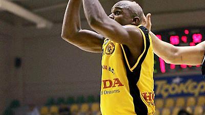 Α1: Αμφίβολος με ΑΕΚ ο Μπλάκνεϊ