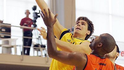 Συμεωνίδης: «Επί 40 λεπτά συγκεντρωμένοι»