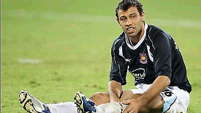 Υπογράφει ο Μασκεράνο, «κόκκινος» και ο Νιλ