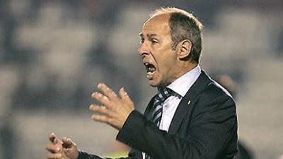 Μάουρερ: «Παίζουμε τους κόπους μιας χρονιάς»