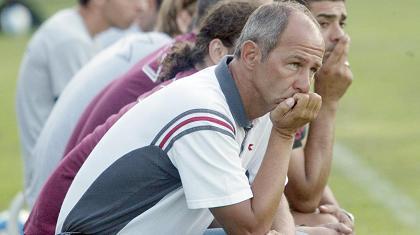 Σε αναζήτηση προπονητή