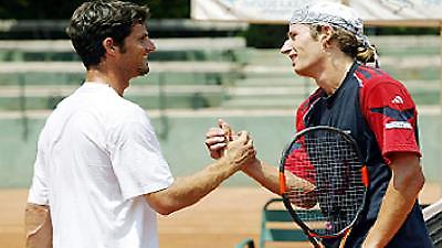 Το πήρε ο Μαζαράκης!