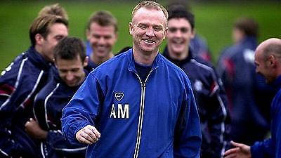 Επιμένει για Κυργιάκο ο ΜακΛις