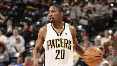 Κοντά στο «ναι» ο ΜακΛίοντ