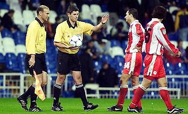 Ο Μερκ επιστρέφει στον τόπο του εγκλήματος…