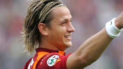 Ήρθε η σειρά του Μεξές