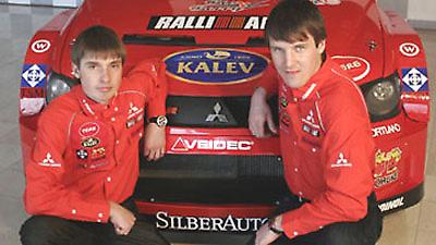 Ο Ούρμο Ααβα με Mitsubishi