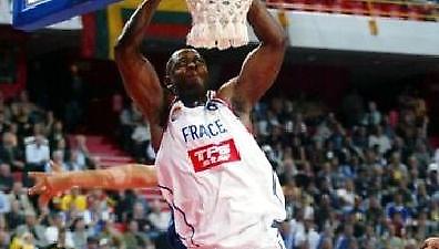 Στη Ρόμα ο Μουαζό