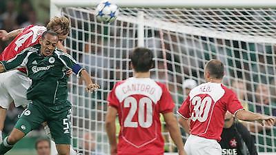 Η παράδοση δείχνει… ανατροπή