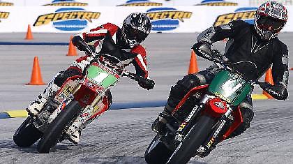 Φινάλε Spectro Supermoto