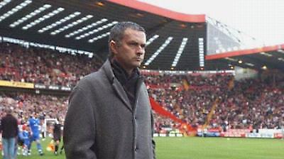 Η Τσέλσι στο αμερικανικό ραδιόφωνο