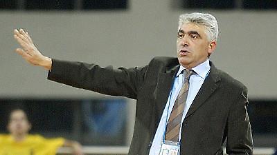 Μουρατίδης: «Οφείλουμε να πάρουμε τη νίκη»
