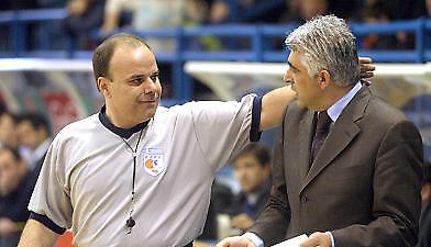 Α1: Επιμένουν για Μουρατίδη