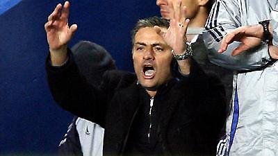 Μουρίνιο: «Πείτε κάτι!»