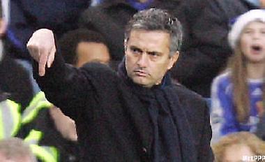 Μουρίνιο: «Η Λίβερπουλ φαβορί για το Champions League»