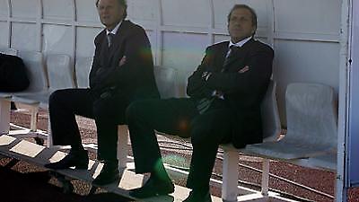 Με αξιοπρέπεια…!