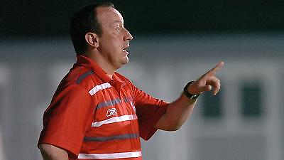 Μπενίτεθ: «Δεν πιάνουμε την Τσέλσι»