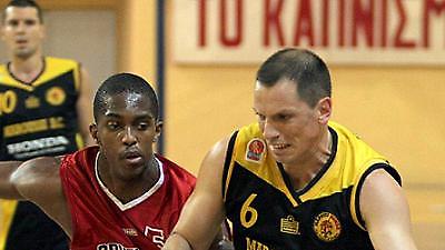 Ντέρμπι κορυφής στο ΣΕΦ