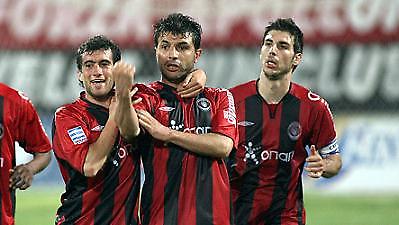 Εισαγγελέας για Μπούσι και επεισόδια